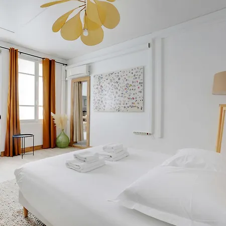 Magnificent With Ac- 3br-6p-bastille *